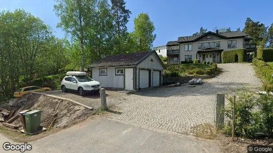 Lägenheter till salu i Haninge - Bild från Google Street View