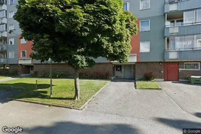 Lägenheter till salu i Botkyrka - Bild från Google Street View