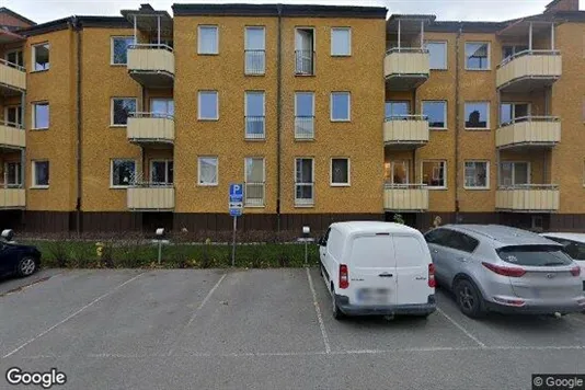 Lägenheter till salu i Upplands Väsby - Bild från Google Street View