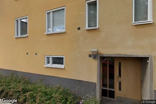 Lägenheter till salu i Haninge - Bild från Google Street View