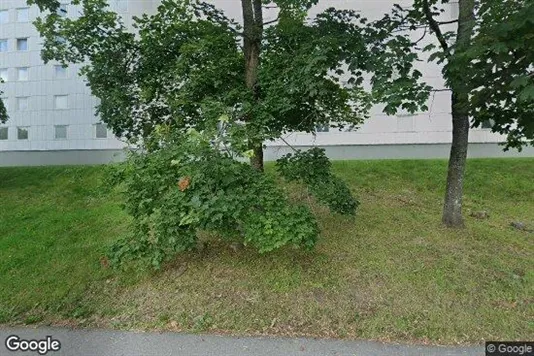 Lägenheter till salu i Huddinge - Bild från Google Street View