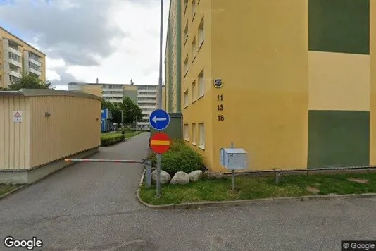 Lägenheter till salu i Botkyrka - Bild från Google Street View