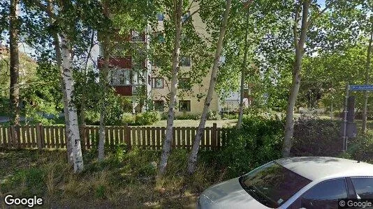 Bostadsrätter till salu i Haninge - Bild från Google Street View