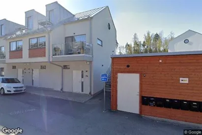 Lägenheter till salu i Upplands Väsby - Bild från Google Street View