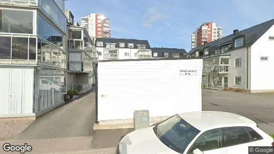 Bostadsrätter till salu i Nyköping - Bild från Google Street View