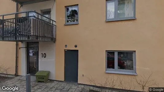 Bostadsrätter till salu i Huddinge - Bild från Google Street View