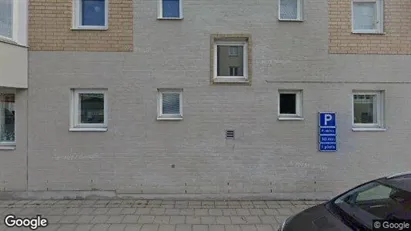 Lägenheter till salu i Huddinge - Bild från Google Street View