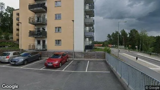 Bostadsrätter till salu i Huddinge - Bild från Google Street View