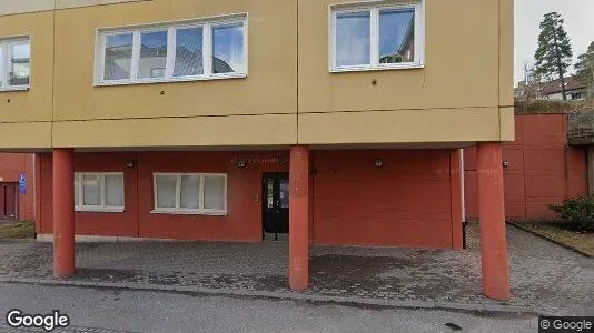 Lägenheter till salu i Huddinge - Bild från Google Street View