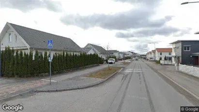 Bostadsrätter till salu i Botkyrka - Bild från Google Street View