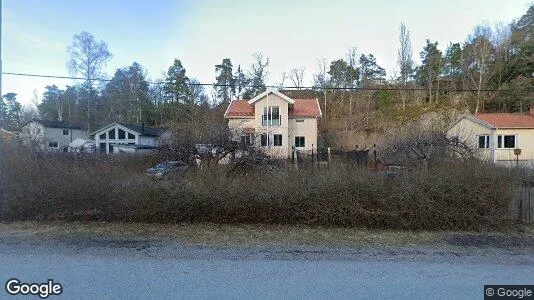 Lägenheter till salu i Huddinge - Bild från Google Street View