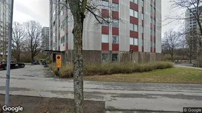 Bostadsrätter till salu i Täby - Bild från Google Street View