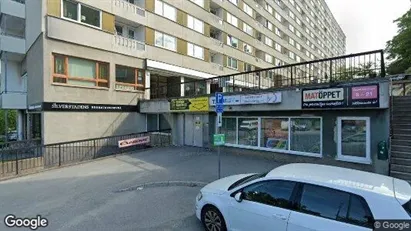 Lägenheter till salu i Täby - Bild från Google Street View