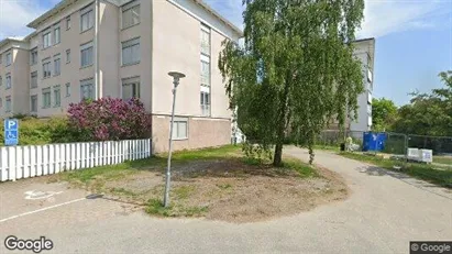 Lägenheter till salu i Haninge - Bild från Google Street View