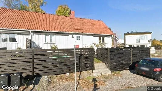 Bostadsrätter till salu i Järfälla - Bild från Google Street View