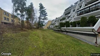 Lägenheter till salu i Upplands Väsby - Bild från Google Street View