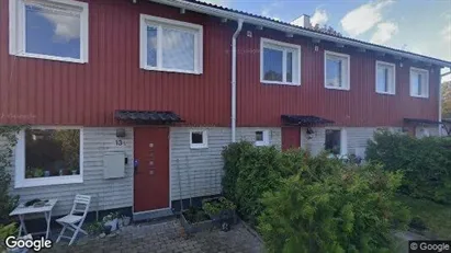 Lägenheter till salu i Sollentuna - Bild från Google Street View