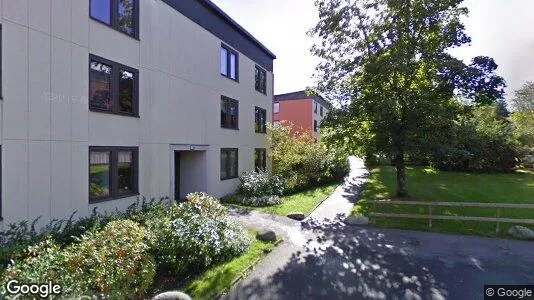 Bostadsrätter till salu i Tyresö - Bild från Google Street View