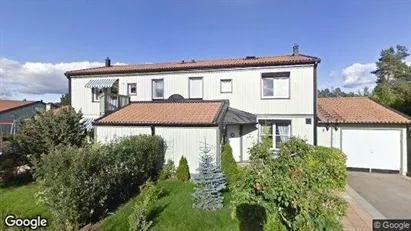 Bostadsrätter till salu i Enköping - Bild från Google Street View