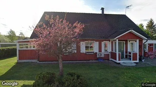 Lägenheter till salu i Heby - Bild från Google Street View