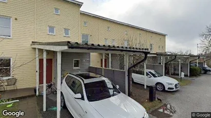 Bostadsrätter till salu i Haninge - Bild från Google Street View