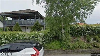 Bostadsrätter till salu i Stenungsund - Bild från Google Street View