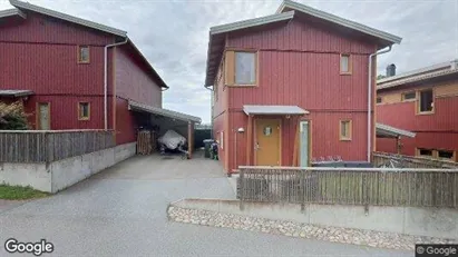 Bostadsrätter till salu i Håbo - Bild från Google Street View