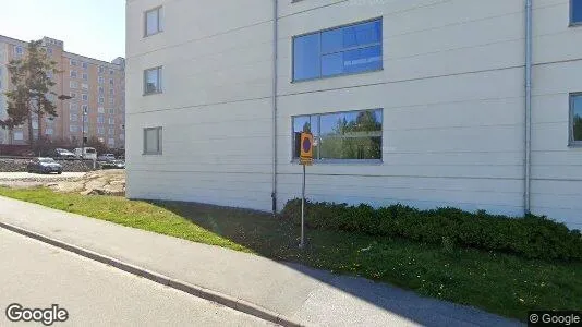 Bostadsrätter till salu i Tyresö - Bild från Google Street View