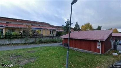 Lägenheter till salu i Järfälla - Bild från Google Street View