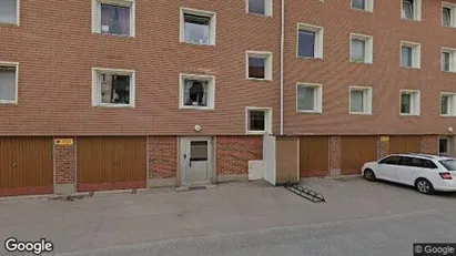 Bostadsrätter till salu i Köping - Bild från Google Street View