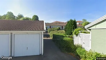 Lägenheter till salu i Båstad - Bild från Google Street View