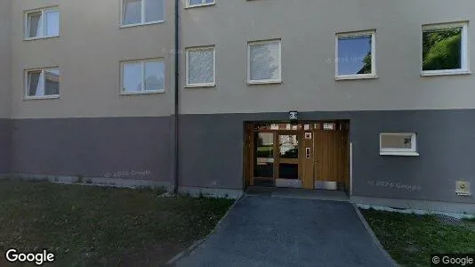 Bostadsrätter till salu i Haninge - Bild från Google Street View