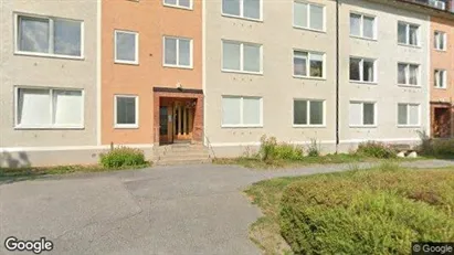 Lägenheter till salu i Huddinge - Bild från Google Street View