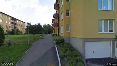 Lägenheter till salu i Huddinge - Bild från Google Street View