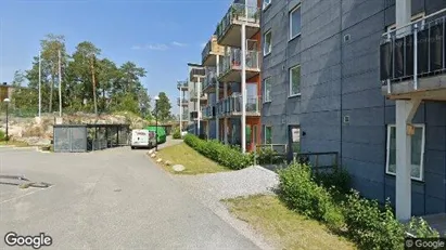 Bostadsrätter till salu i Nacka - Bild från Google Street View