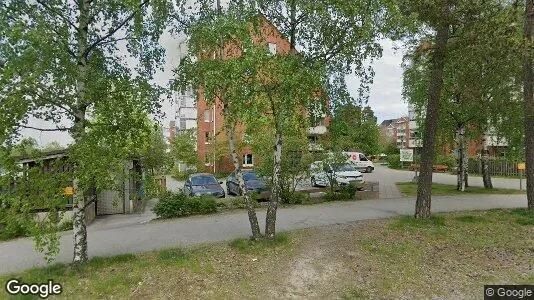 Bostadsrätter till salu i Haninge - Bild från Google Street View