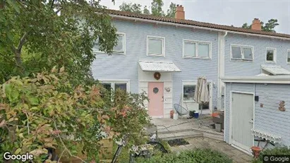 Bostadsrätter till salu i Strängnäs - Bild från Google Street View