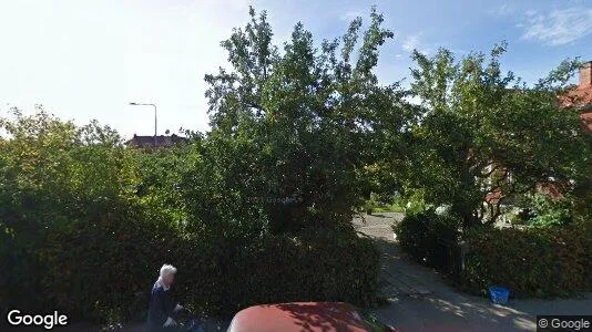 Bostadsrätter till salu i Köping - Bild från Google Street View