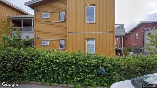 Lägenheter till salu i Huddinge - Bild från Google Street View