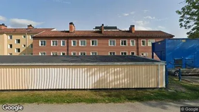 Bostadsrätter till salu i Köping - Bild från Google Street View