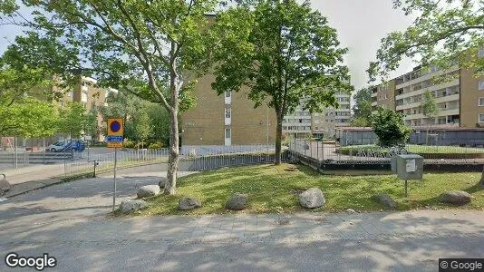 Lägenheter att hyra i Rosengård - Bild från Google Street View