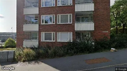 Bostadsrätter till salu i Nacka - Bild från Google Street View