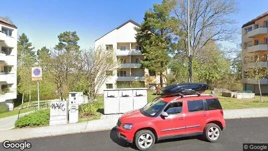 Lägenheter till salu i Solna - Bild från Google Street View