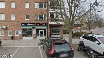 Lägenheter att hyra i Huddinge - Bild från Google Street View