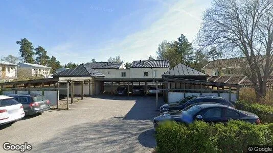 Lägenheter till salu i Sollentuna - Bild från Google Street View