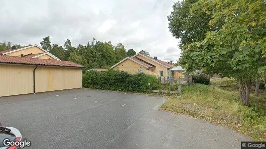 Bostadsrätter till salu i Österåker - Bild från Google Street View