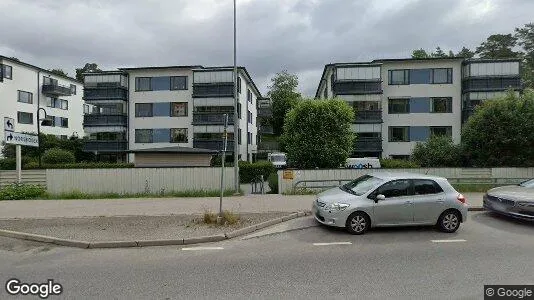 Bostadsrätter till salu i Täby - Bild från Google Street View