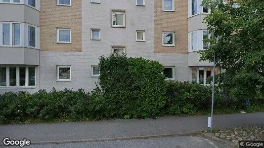 Bostadsrätter till salu i Huddinge - Bild från Google Street View