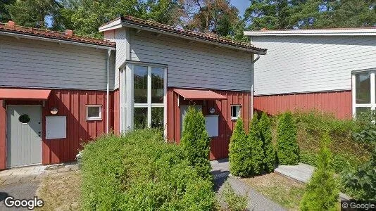 Bostadsrätter till salu i Botkyrka - Bild från Google Street View