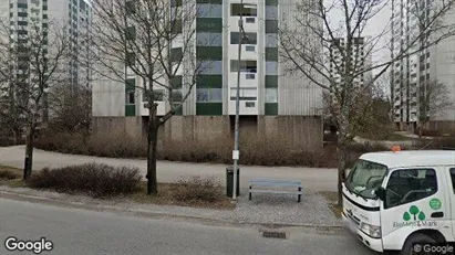 Bostadsrätter till salu i Täby - Bild från Google Street View